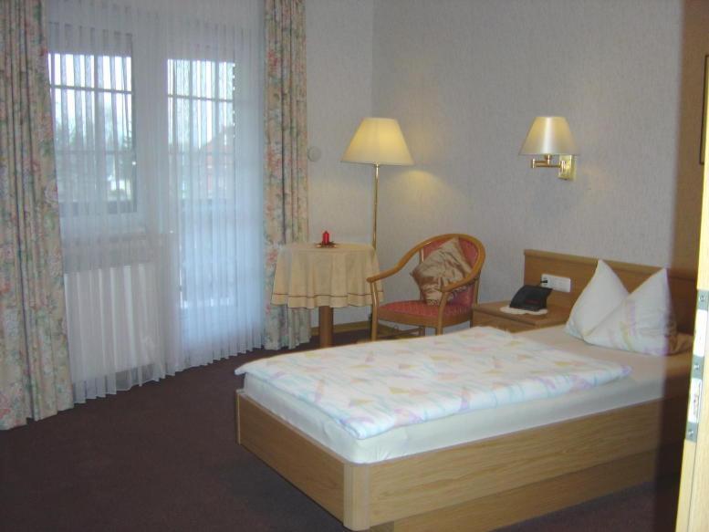 Ferienhof Meyer Landhotel Petershagen Exterior photo